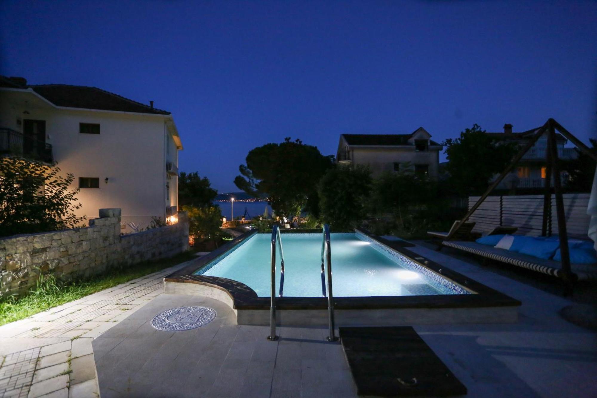 Apartments Cukovic Herceg Novi Bagian luar foto