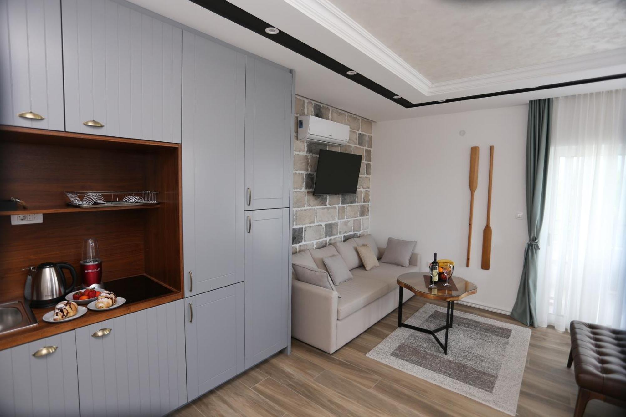 Apartments Cukovic Herceg Novi Bagian luar foto